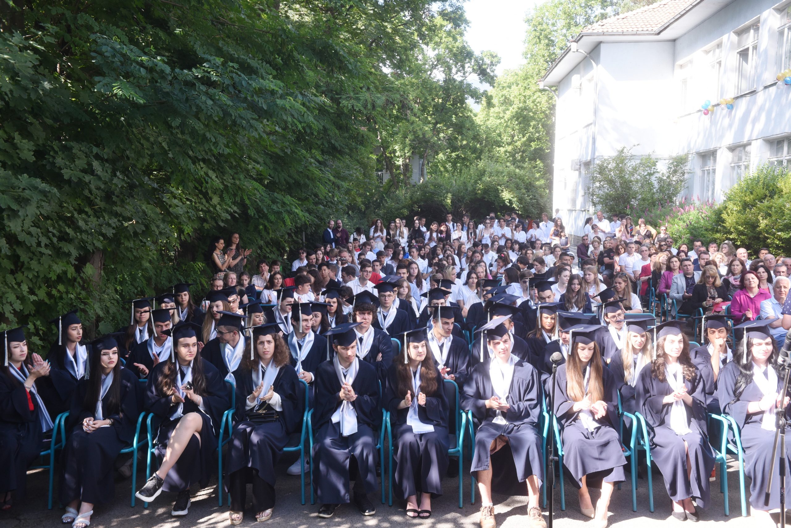 Ученик постига максимални IB резултати по математика и физика и отлична IB Diploma