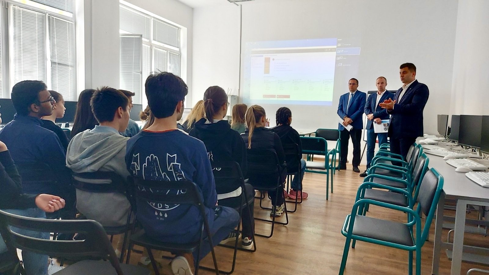 Програма за летен стаж в Столичната Агенция за Приватизации и Инвестиции