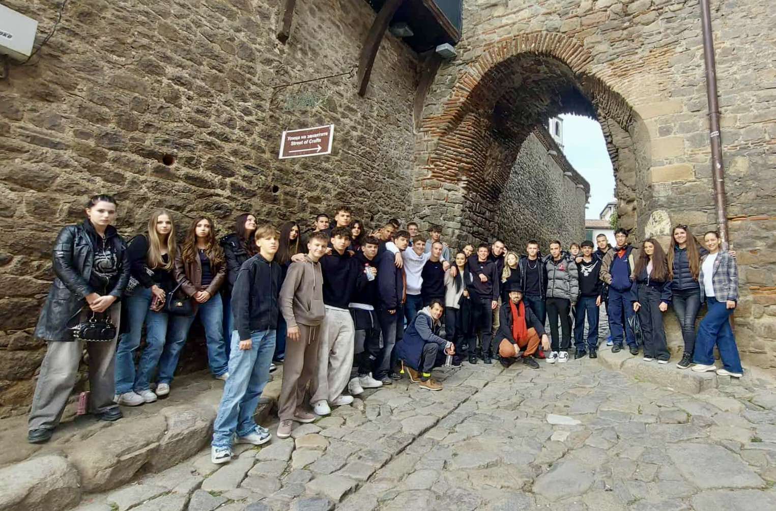 Учене извън класната стая: образователни екскурзии за Международно училище Златарски